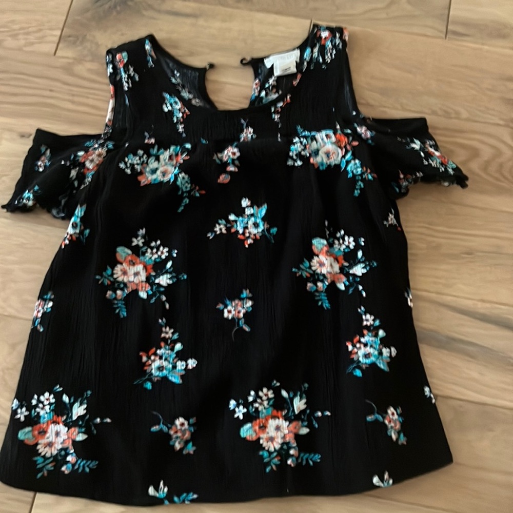Girls off shoulder floral top